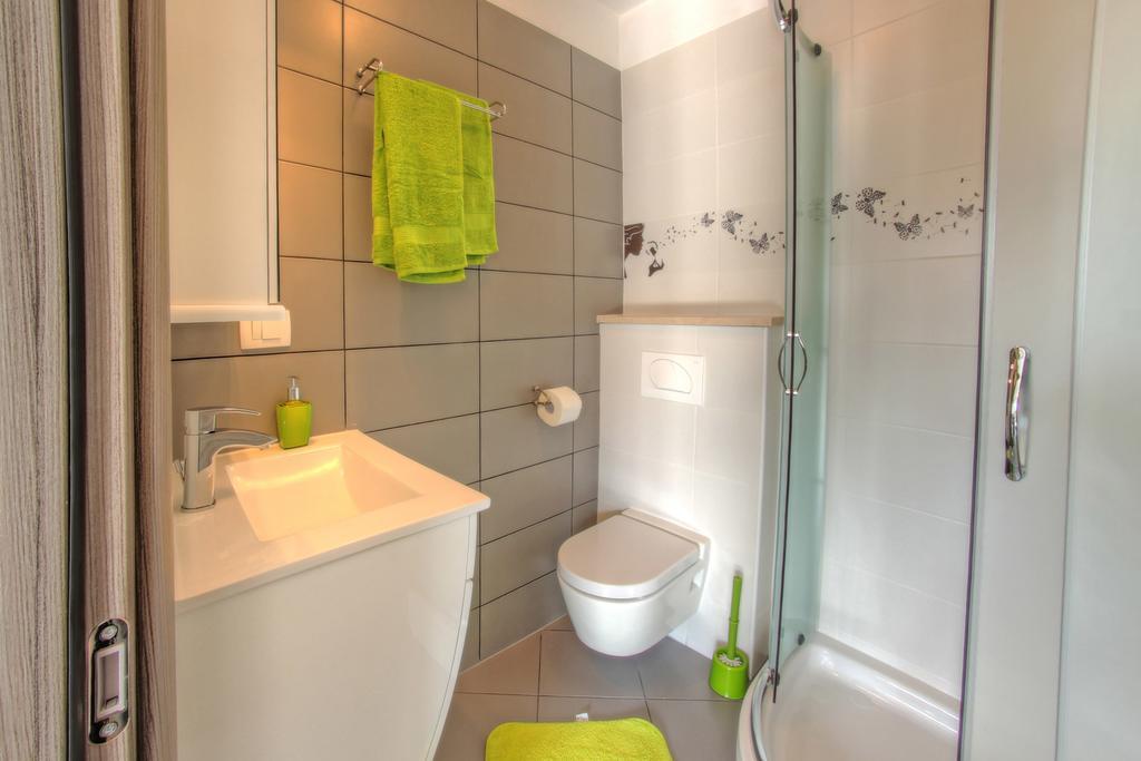 Apartments Nebuloza 로비니 외부 사진