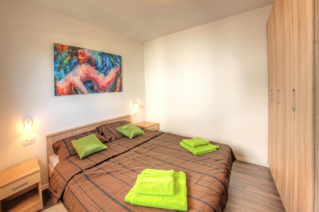 Apartments Nebuloza 로비니 외부 사진